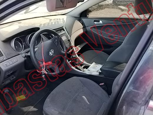 HYUNDAI SONATA 2012, foto 17 de 19