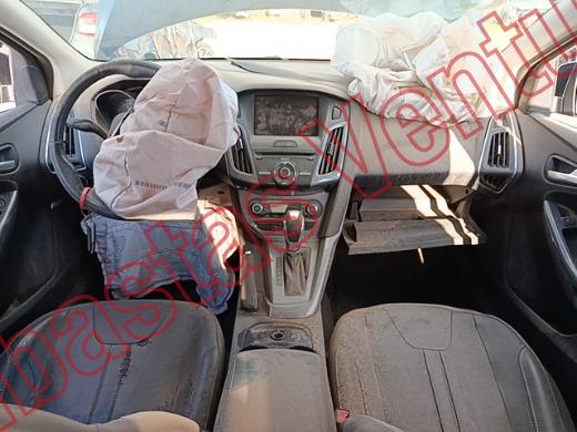 FORD FOCUS 2014, foto 14 de 19