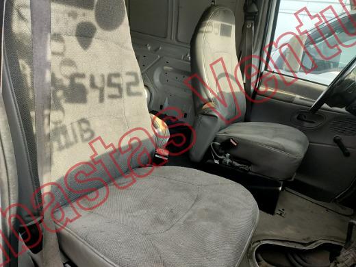 FORD ECONOLINE 2001, foto 13 de 19