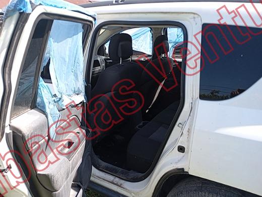 JEEP COMPASS 2010, foto 16 de 19