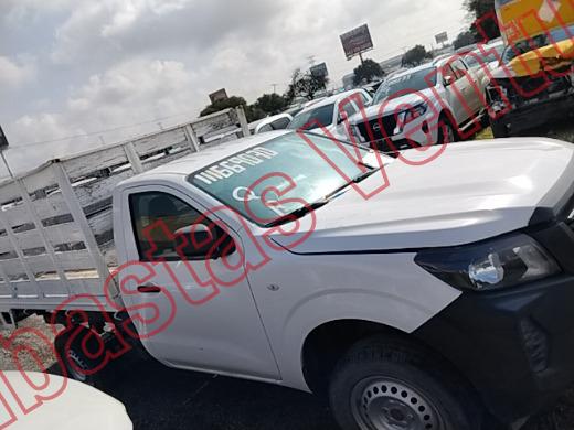 NISSAN NP 300 2022, foto 4 de 19