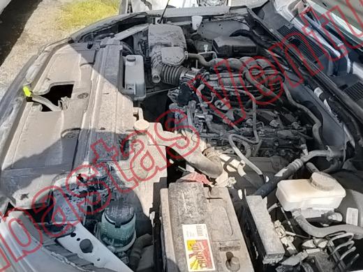 NISSAN NP 300 2022, foto 9 de 19
