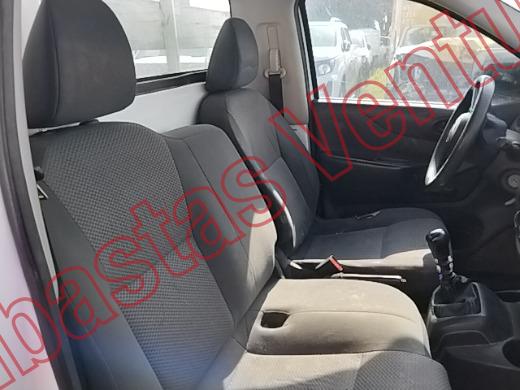 NISSAN NP 300 2022, foto 13 de 19