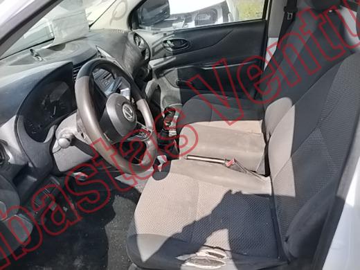 NISSAN NP 300 2022, foto 17 de 19