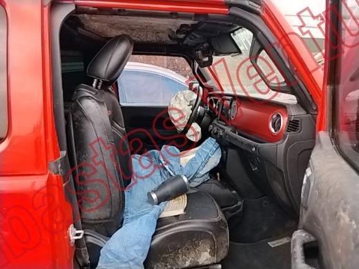 JEEP WRANGLER 2021, foto 12 de 19
