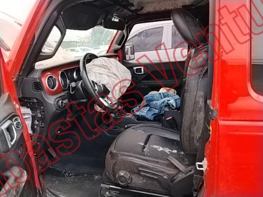 JEEP WRANGLER 2021, foto 17 de 19
