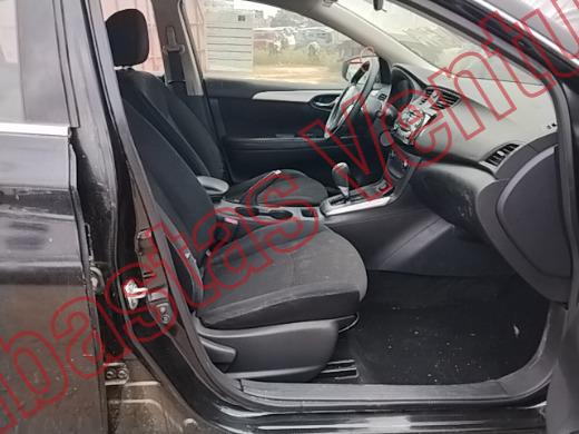 NISSAN SENTRA 2019, foto 12 de 19