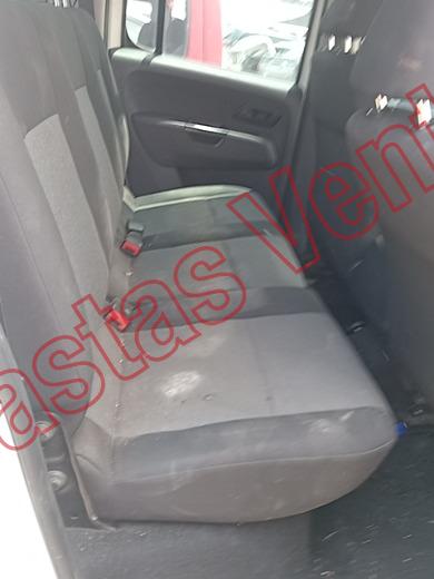 VOLKSWAGEN AMAROK 2018, foto 13 de 19