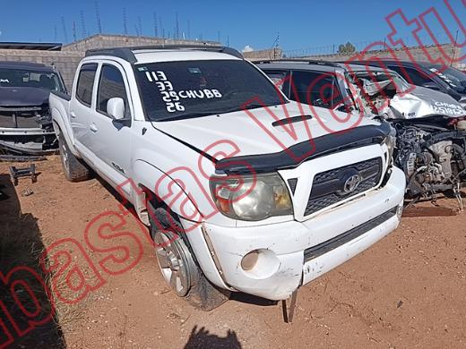 TOYOTA TACOMA 2018, foto 3 de 19