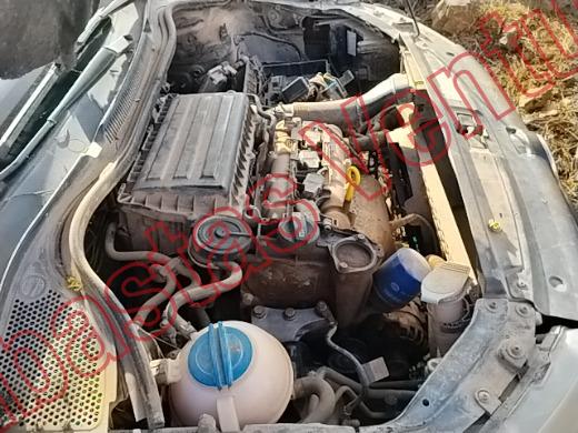VOLKSWAGEN VENTO 2015, foto 11 de 19