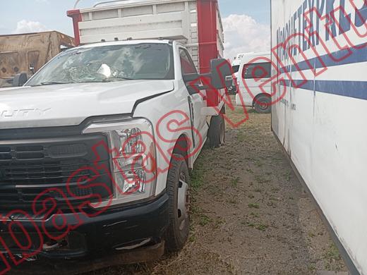 FORD F-350 2024, foto 1 de 19