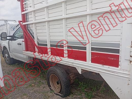 FORD F-350 2024, foto 8 de 19