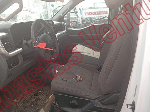 FORD F-350 2024, foto 17 de 19