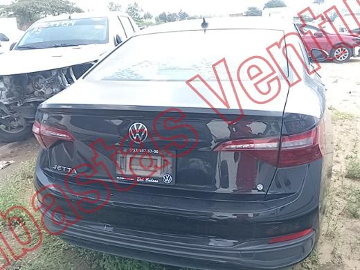 VOLKSWAGEN JETTA 2022, foto 6 de 19