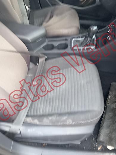 VOLKSWAGEN JETTA 2022, foto 12 de 19