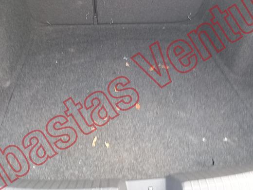 VOLKSWAGEN JETTA 2022, foto 15 de 19