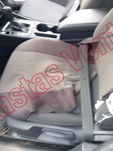 VOLKSWAGEN JETTA 2022, foto 17 de 19