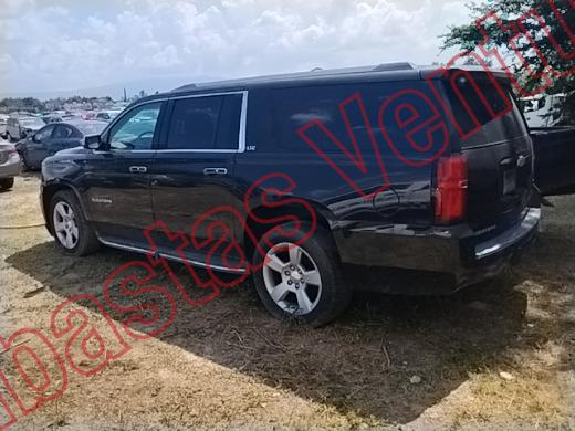 CHEVROLET SUBURBAN 2016, foto 8 de 19
