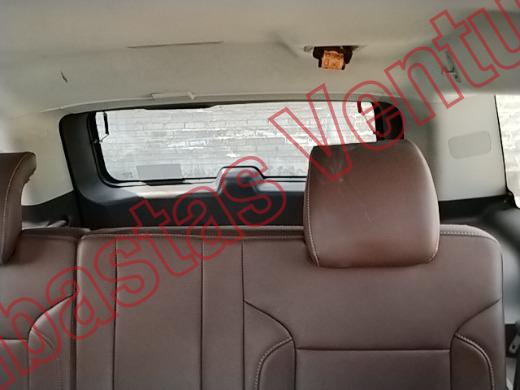 CHEVROLET SUBURBAN 2016, foto 15 de 19