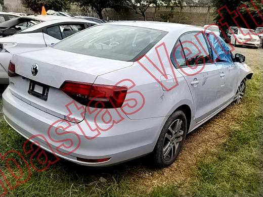 VOLKSWAGEN JETTA 2017, foto 5 de 19