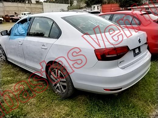 VOLKSWAGEN JETTA 2017, foto 7 de 19