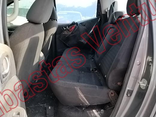 NISSAN FRONTIER 2023, foto 16 de 19