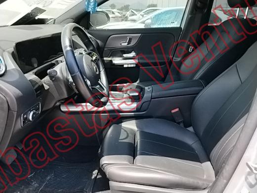 MERCEDES BENZ EQA 300 2022, foto 17 de 19