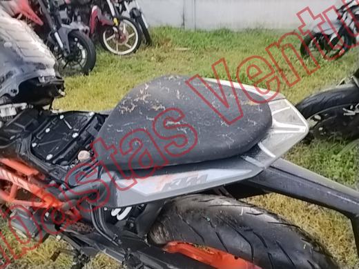 KTM DUKE 2022, foto 16 de 19