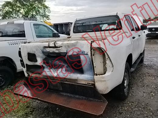 TOYOTA HILUX 2016, foto 15 de 19