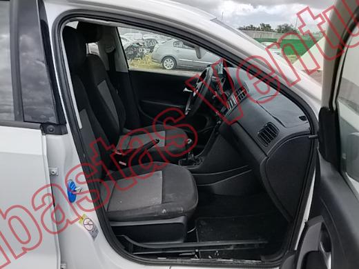 VOLKSWAGEN VENTO 2021, foto 12 de 19