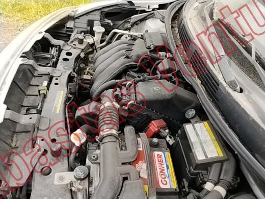 NISSAN VERSA 2016, foto 9 de 19
