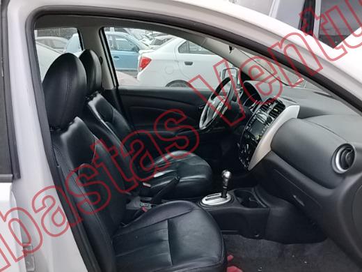 NISSAN VERSA 2016, foto 12 de 19