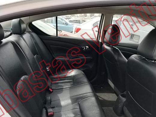 NISSAN VERSA 2016, foto 13 de 19
