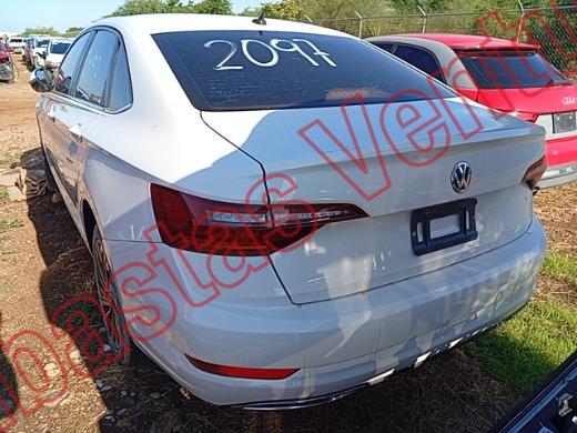 VOLKSWAGEN JETTA 2019, foto 7 de 19