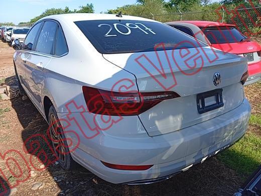 VOLKSWAGEN JETTA 2019, foto 8 de 19