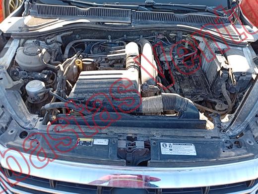 VOLKSWAGEN JETTA 2019, foto 10 de 19