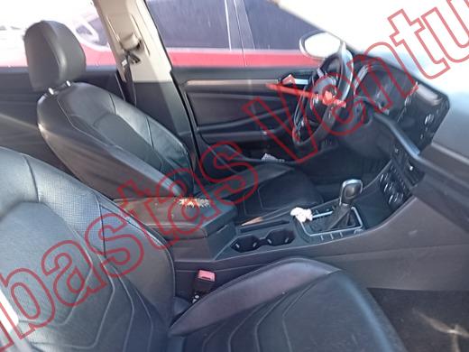 VOLKSWAGEN JETTA 2019, foto 12 de 19
