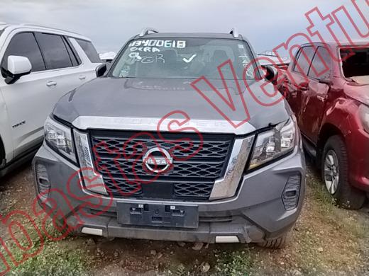 NISSAN FRONTIER 2023, foto 2 de 19