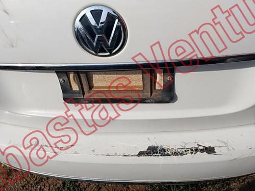 VOLKSWAGEN VENTO 2017, foto 19 de 19