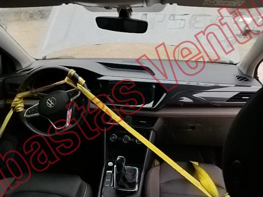 VOLKSWAGEN TAOS 2023, foto 14 de 19