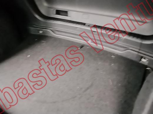 VOLKSWAGEN TAOS 2023, foto 15 de 19
