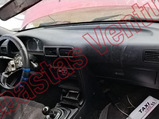 NISSAN TSURU 2014, foto 14 de 19