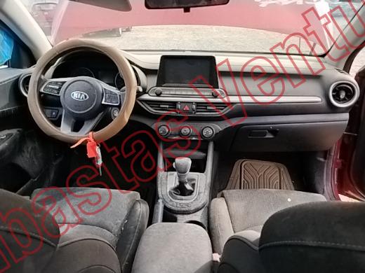 KIA FORTE   2020, foto 14 de 19