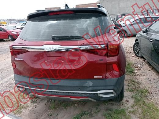 KIA SELTOS 2023, foto 6 de 19