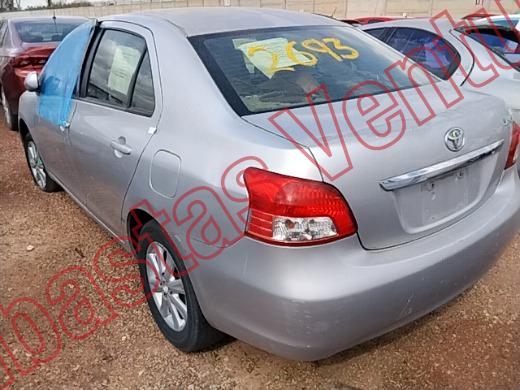 TOYOTA YARIS 2014, foto 7 de 19
