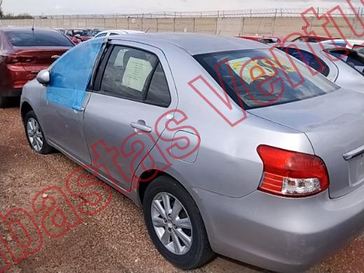TOYOTA YARIS 2014, foto 8 de 19