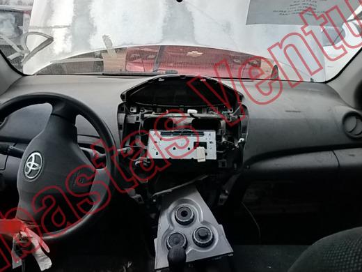 TOYOTA YARIS 2014, foto 14 de 19