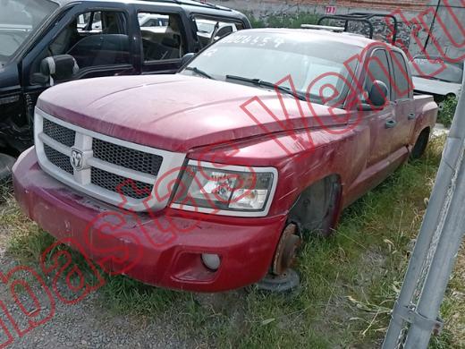 DODGE DAKOTA 2011, foto 1 de 19