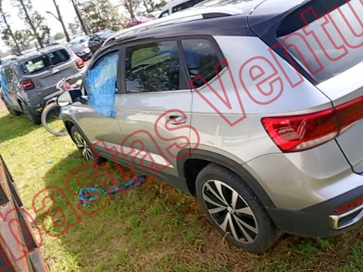 VOLKSWAGEN TAOS 2024, foto 8 de 19