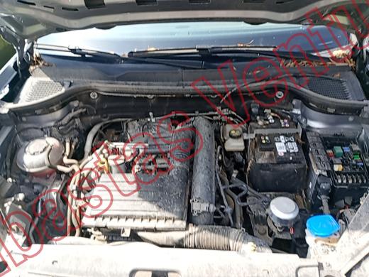 VOLKSWAGEN TAOS 2024, foto 10 de 19